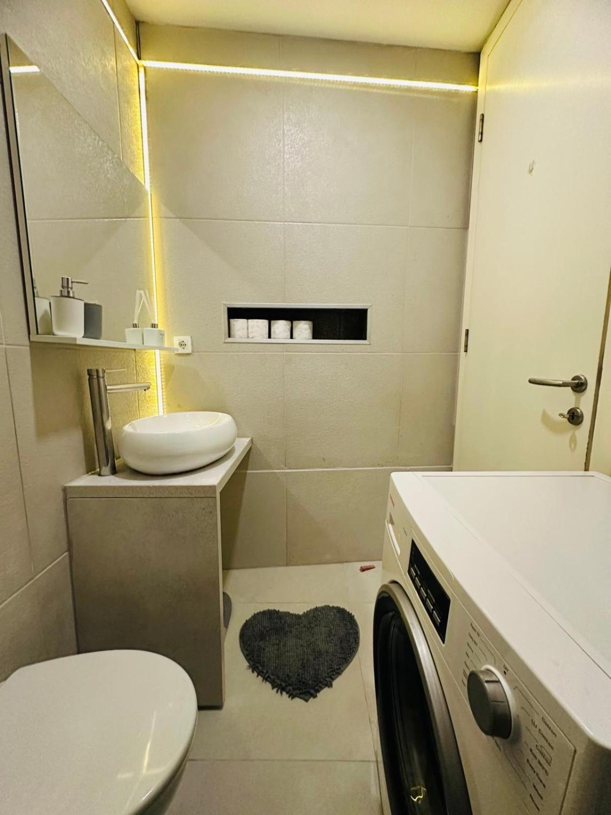 Apartment Saraj-Bosna Free Public Parking 塞拉耶佛 外观 照片